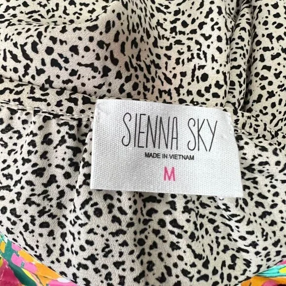 Sienna Sky Tie Front V-Neck Blouse Flutter Sleeves Size M - Picture 4 of 12